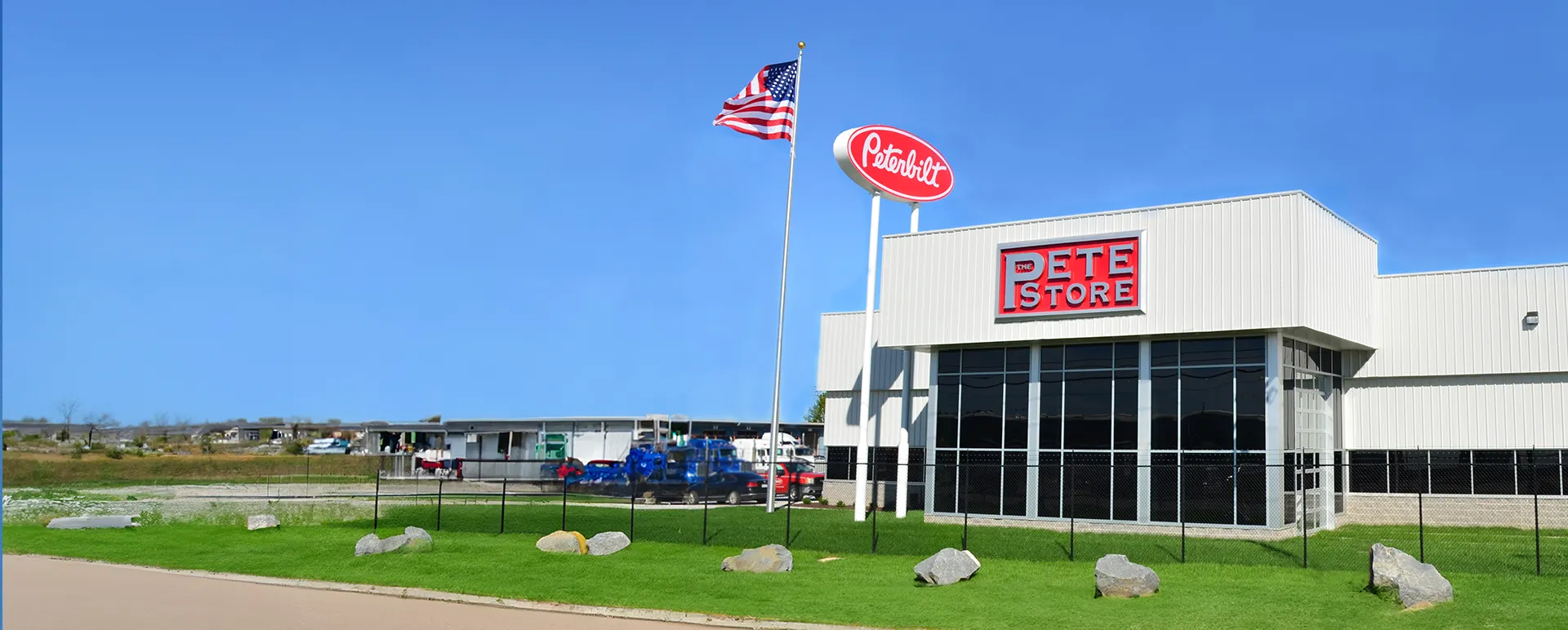 Announcing <br> the 2024 Peterbilt <br> Dealer Awards